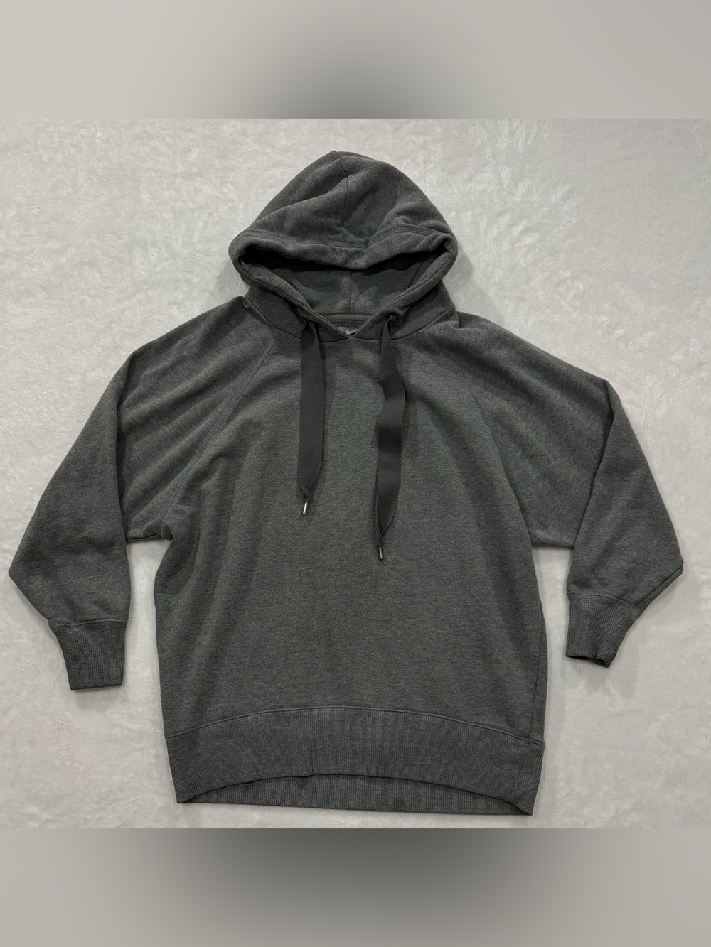 Aerie Gray Pullover Hoodie Women’s Size S
